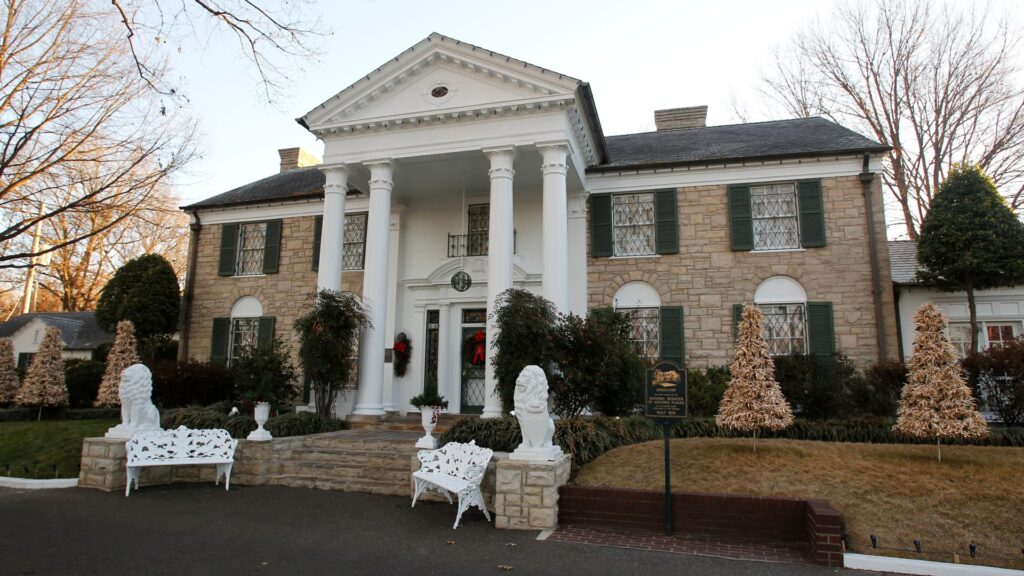 Woman charged over alleged scheme to fraudulently sell Elvis’s former home Graceland