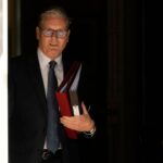 Starmer attacked for ‘petty’ removal of Thatcher portrait from No 10