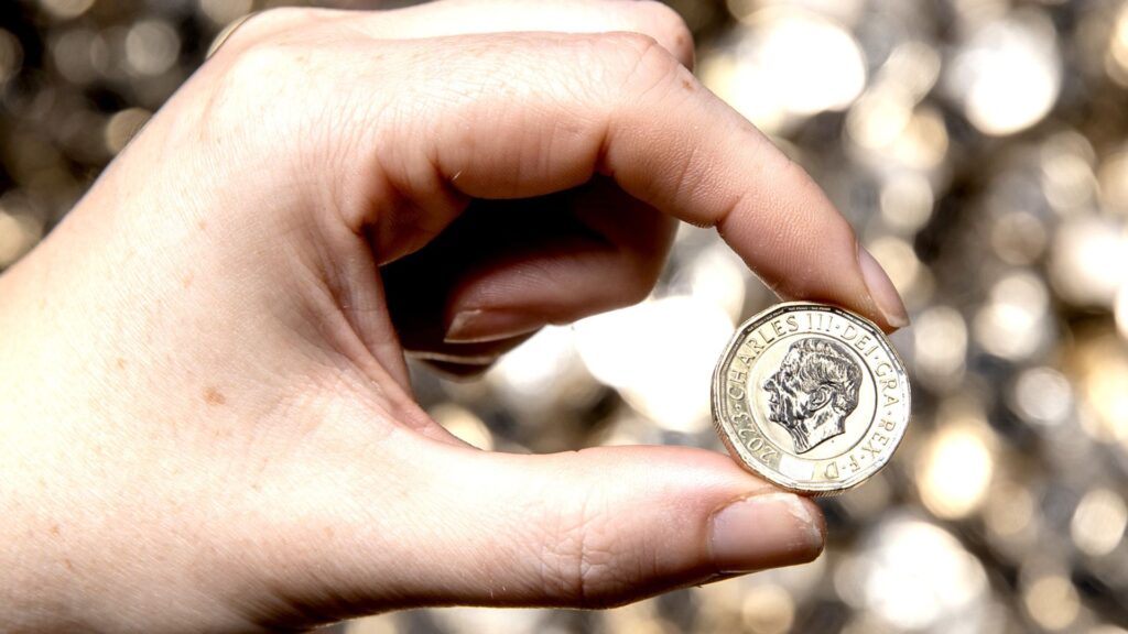 ‘ Buzz of excitement’ as first £1 coins featuring King Charles enter circulation