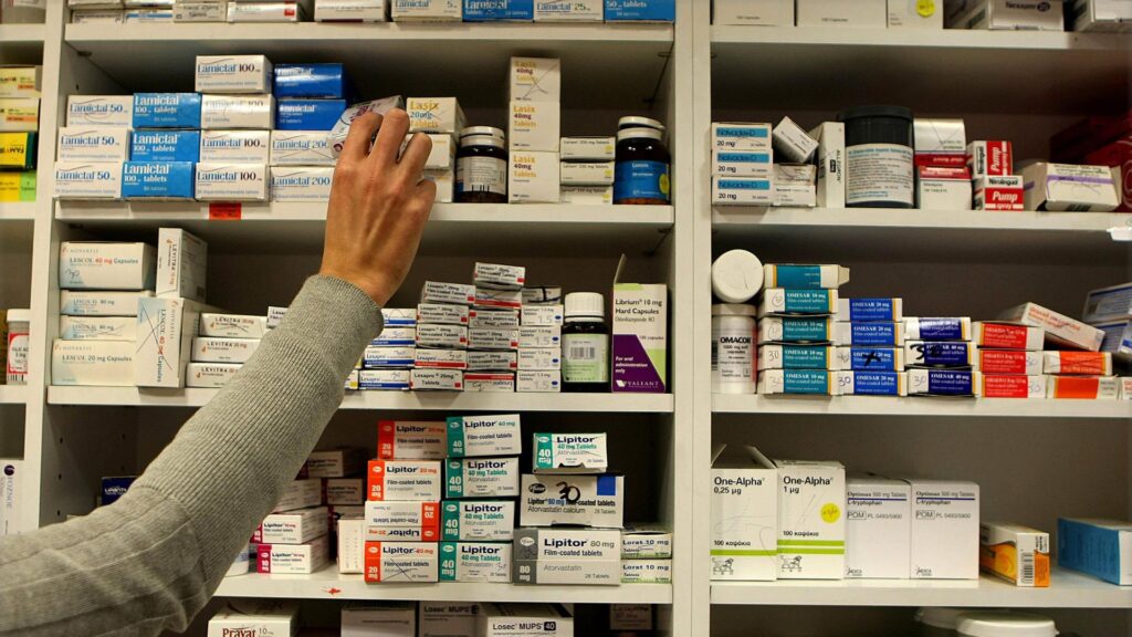 Pharmacy closures having ‘huge impact’ as more than 430 shut their doors last year, patient champion warns