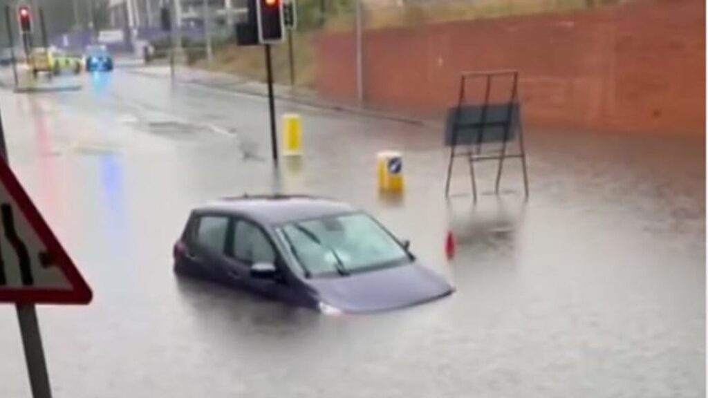 Amber warning for heavy rain in force – with nearly 5 inches possible in some areas