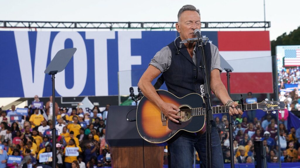 Trump running to be ‘American tyrant’, says Bruce Springsteen