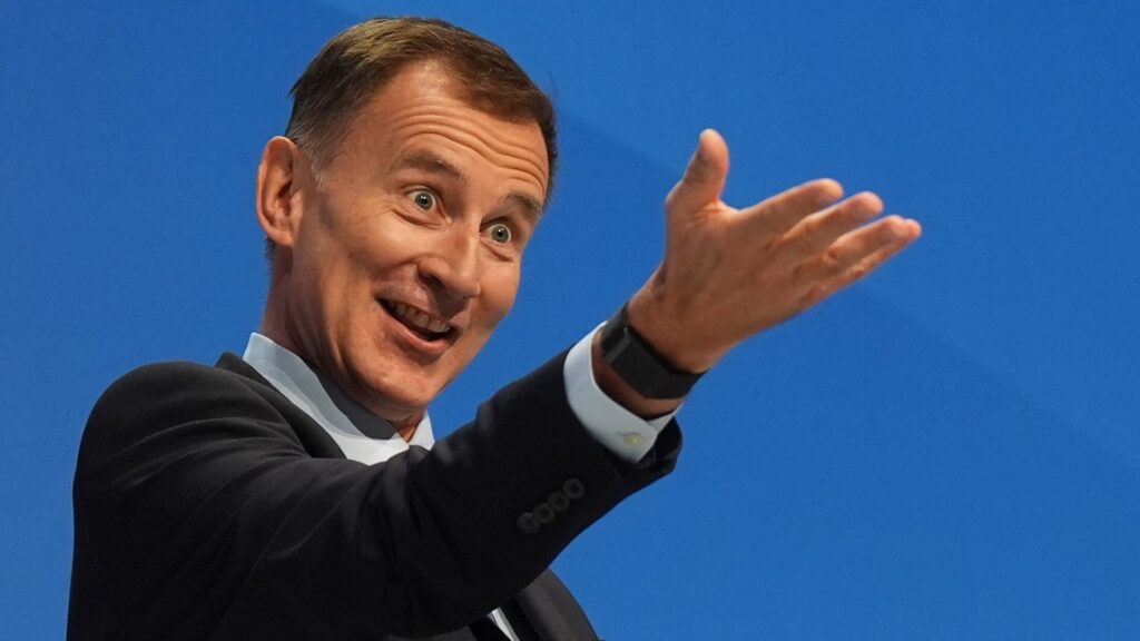 Jeremy Hunt accuses OBR of ‘political intervention’