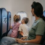 How to sit together on a flight without having to pay anything