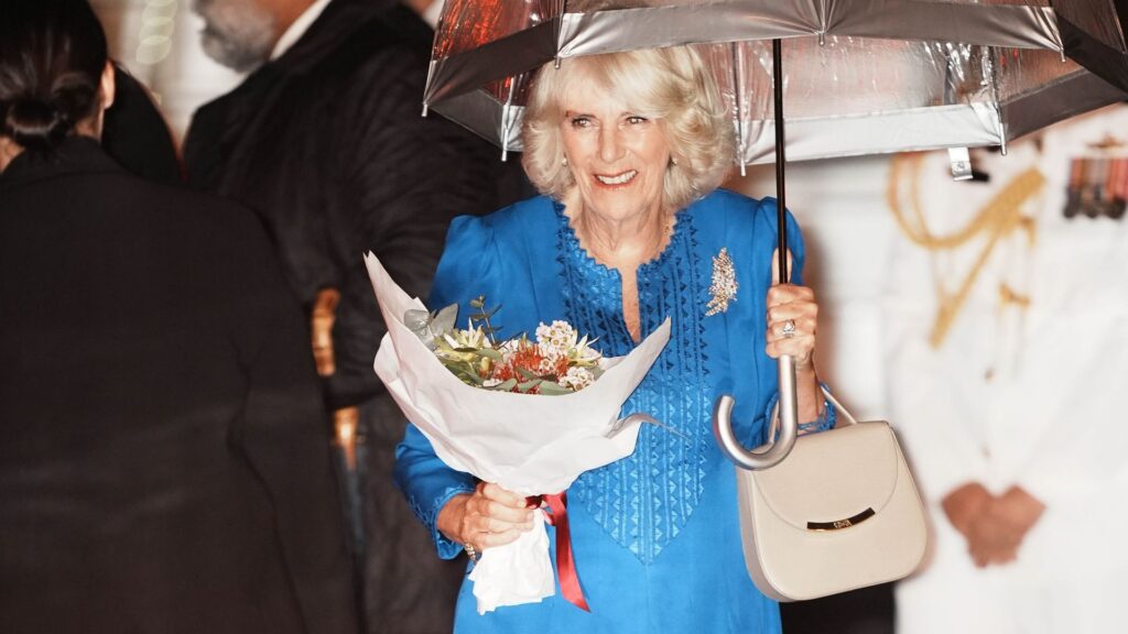 Queen makes young royal fan’s dream come true on arrival in Australia