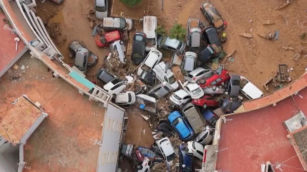 ‘Tell the world we have nothing’: Spain’s flood survivors rage at government as calls for protests grow