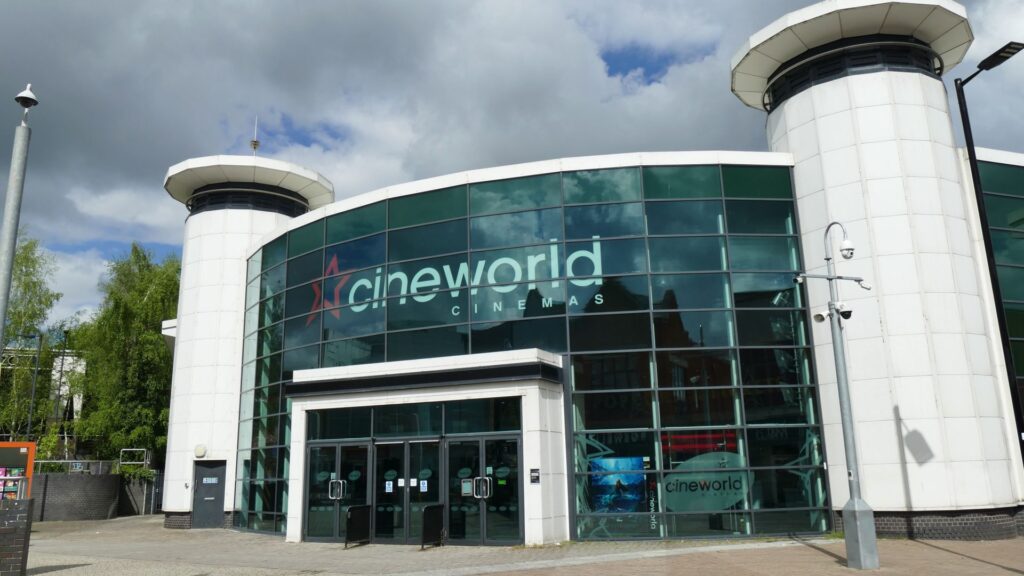 Cineworld owners screen plan for stock market comeback in New York