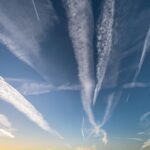 Warming from jet contrails can be cut ‘for a few pounds per ticket’