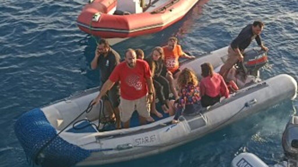 Red Sea search teams ‘intensifying efforts’ to find missing Britons after yacht sinks