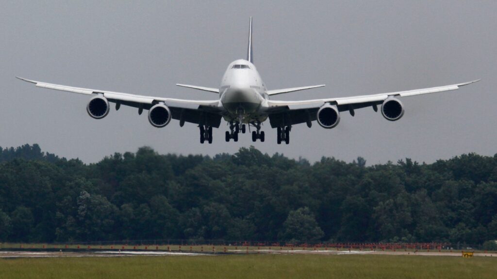 Lufthansa flight to Frankfurt leaves 11 injured after turbulence