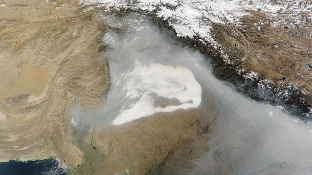 Toxic smog over Pakistan visible from space