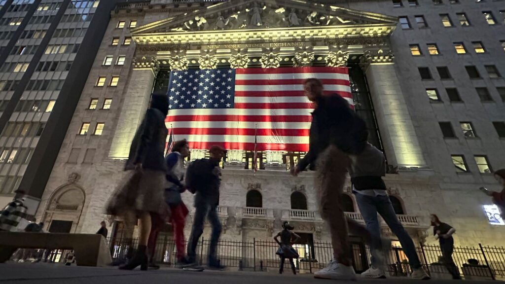 Homeless man plotted to bomb New York Stock Exchange, says FBI