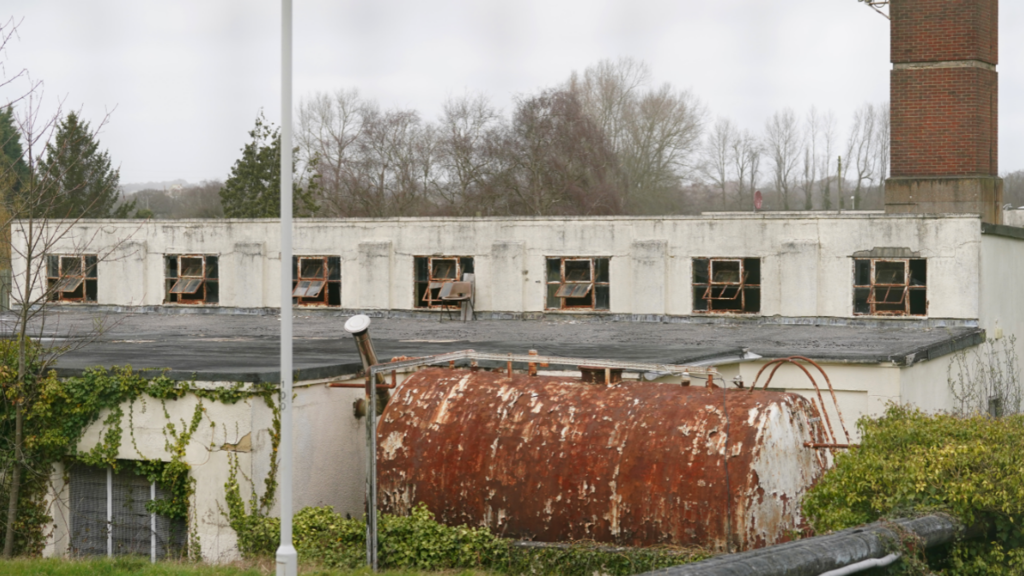 Previous govt ‘wasted’ £15m on asbestos-contaminated derelict prison to house asylum seekers