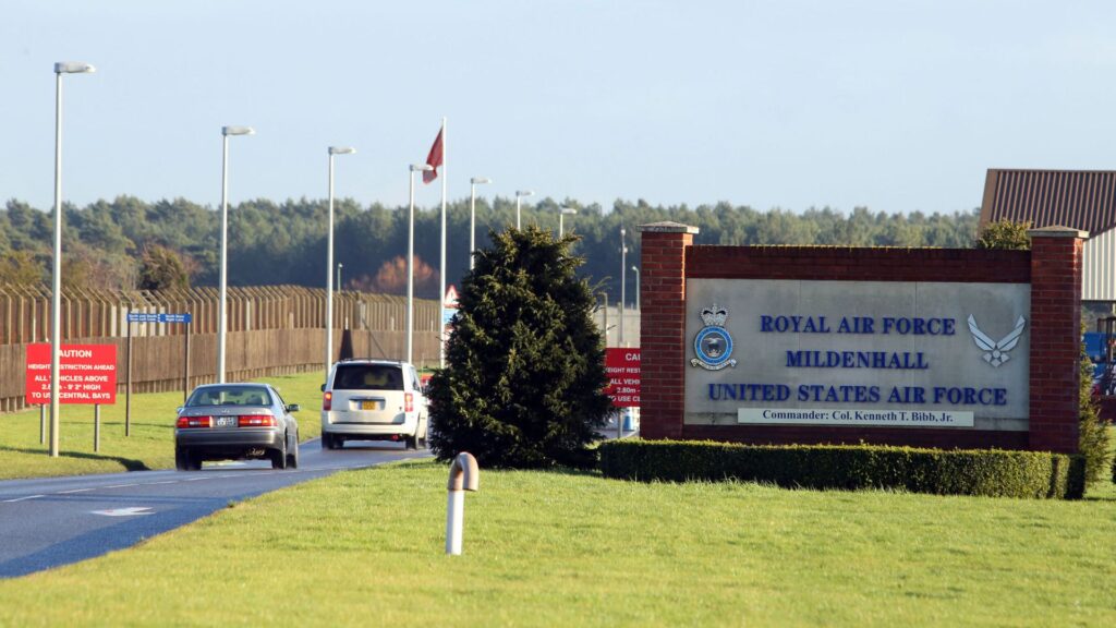 Unidentified drones spotted over US bases in UK