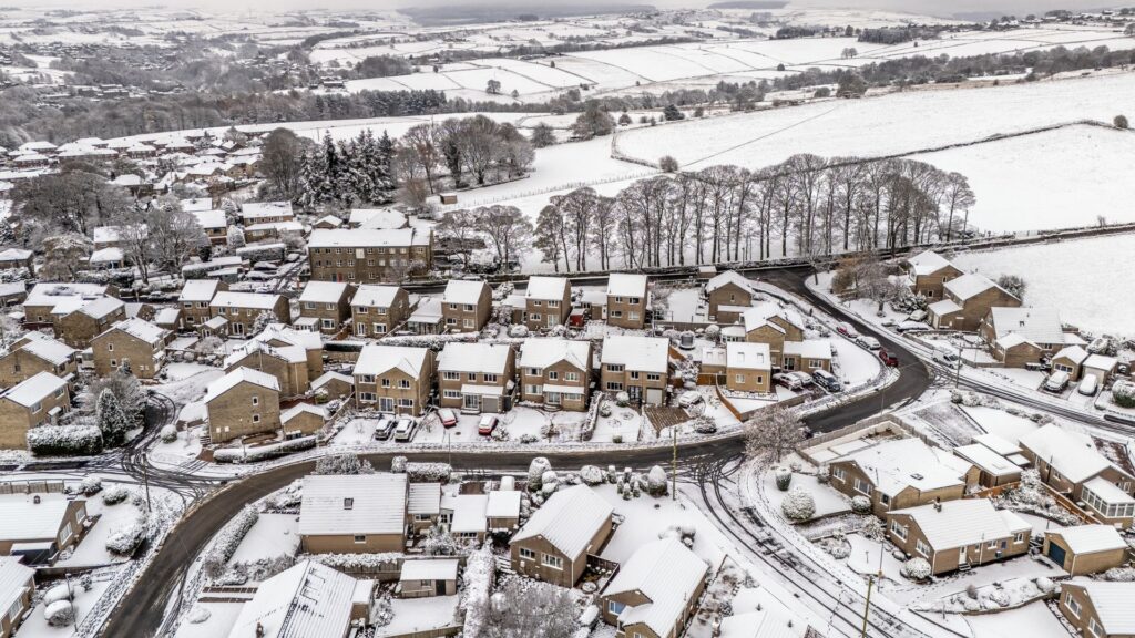 New ice warning comes into force in major cities – as forecasters warn of more travel disruption