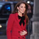 Kate arrives for annual Christmas carol service