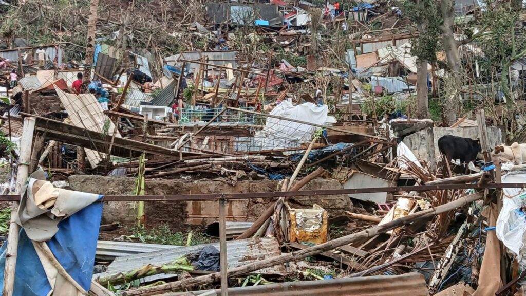 Close to 1,000 people feared dead after cyclone in French territory of Mayotte