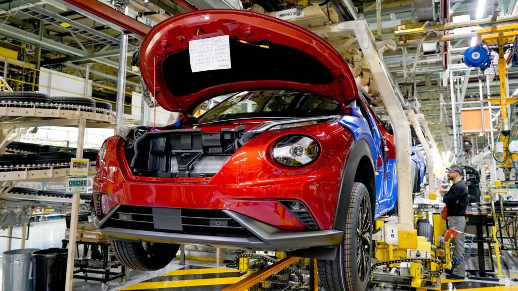 Car production falls for ninth month in a row – after worst November since 1980