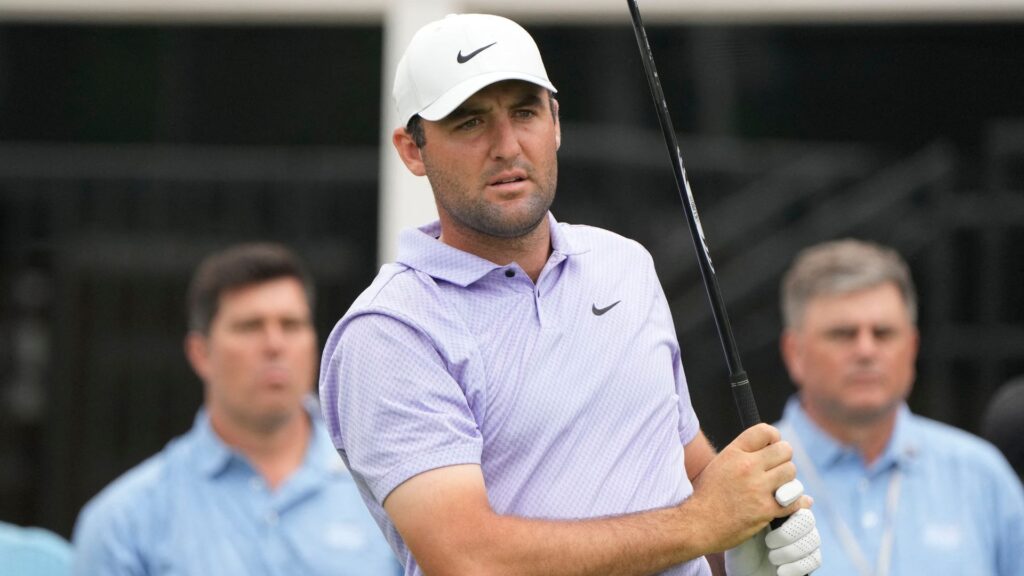 Freak Christmas dinner injury forces world’s best golfer to undergo surgery