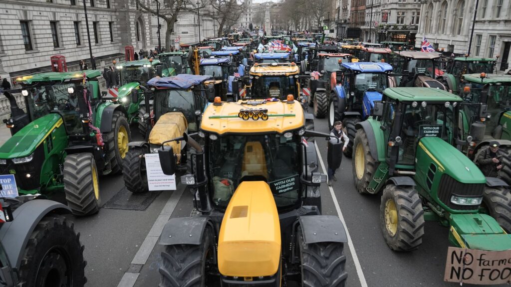 Union chief says he ‘cannot rule out’ food shortages if farmers go on strike