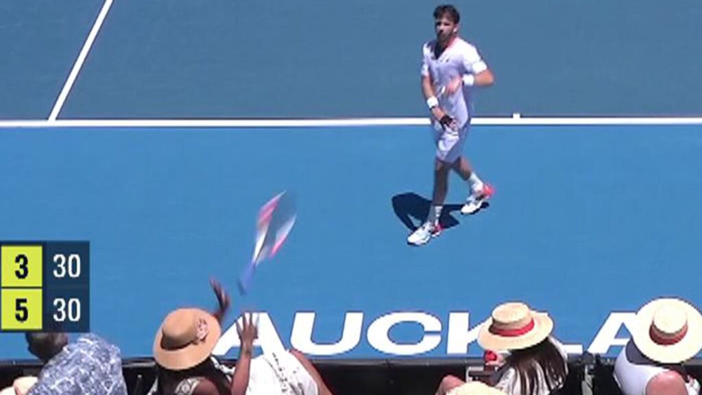 Norrie ‘not happy’ after throwing racket into crowd and hitting spectator