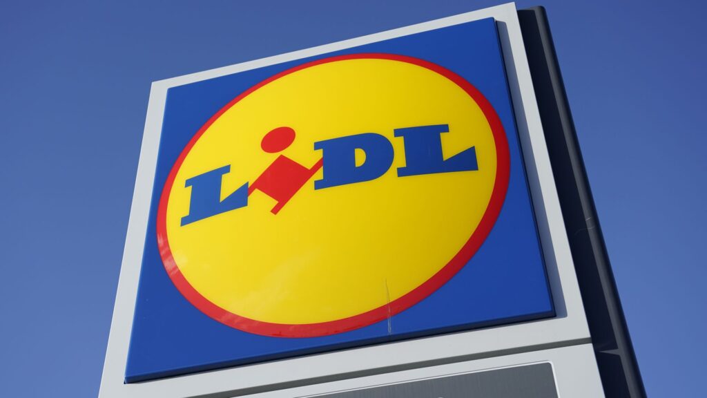 Lidl gets green light to open first ever in-store pub