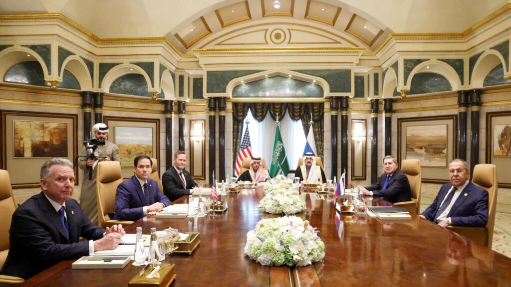 US and Russia agree to create team to negotiate Ukraine peace