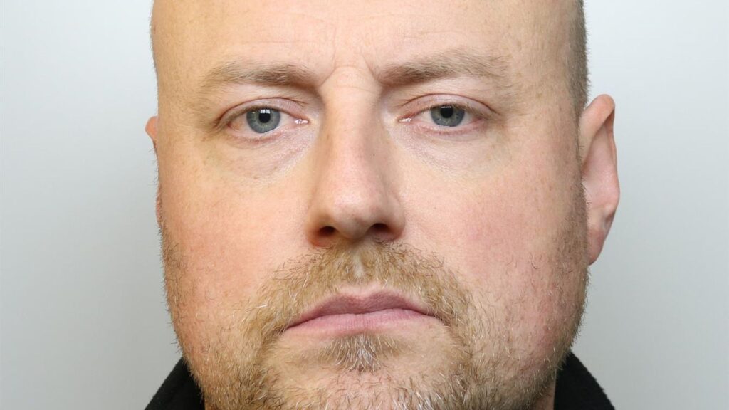 Police detective jailed for sexual assaults on female colleagues