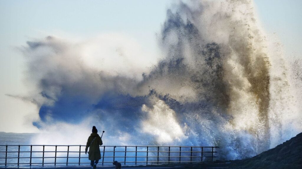 70mph gusts and heavy rain hit UK as weather warnings issued