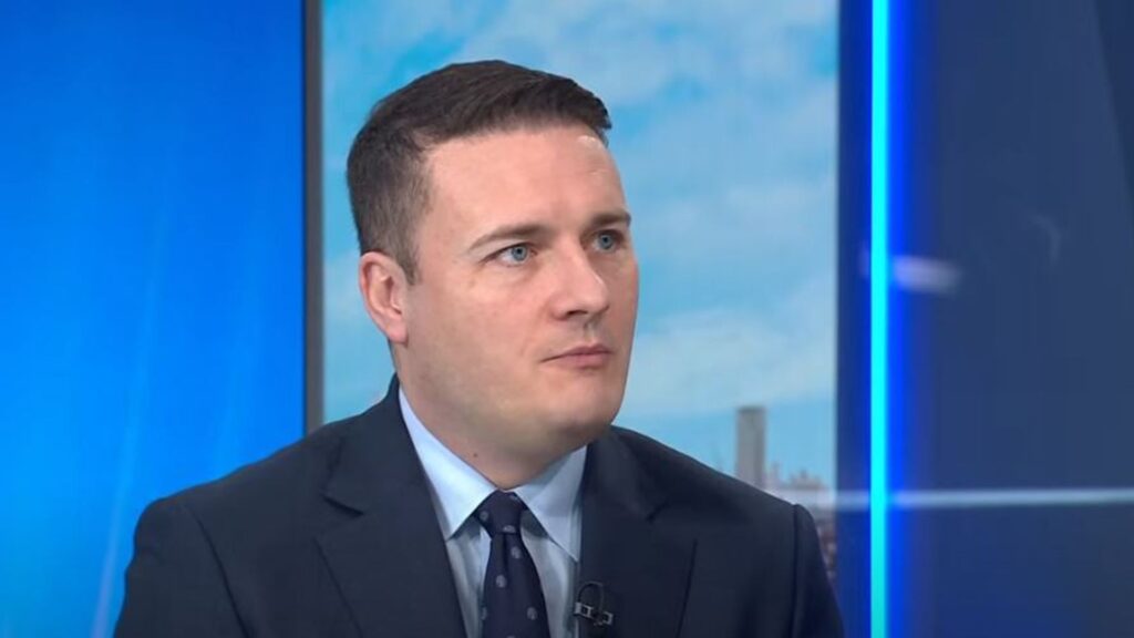 Ukraine war is ‘frontline for all’ in Europe, Streeting says – as PM talks of ‘UK troops on the ground’