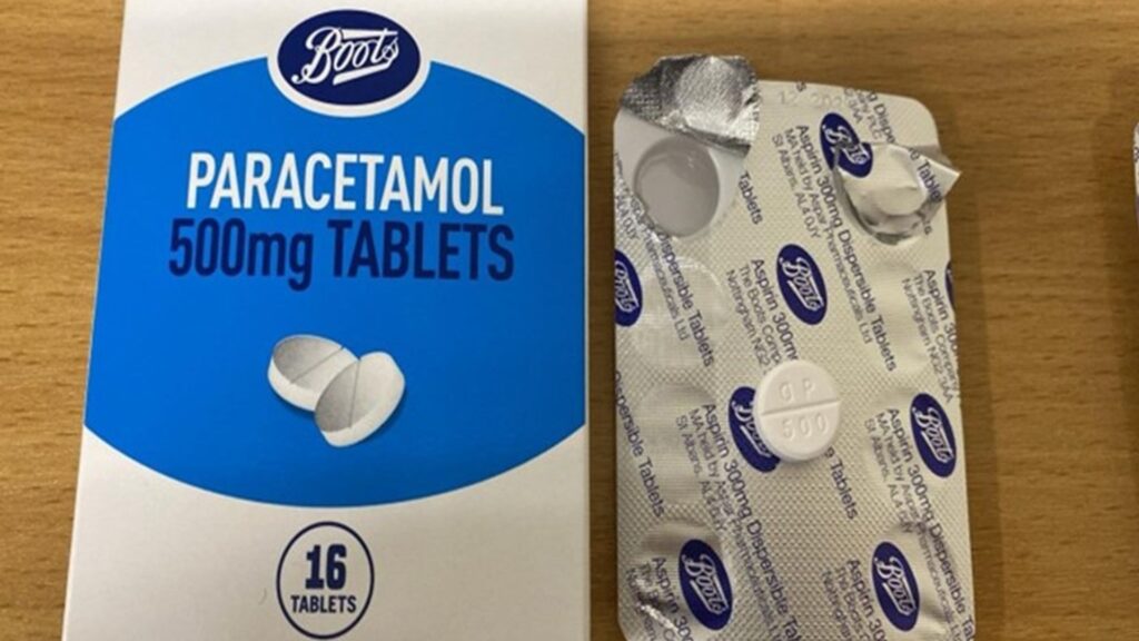 Mislabelled packs of paracetamol recalled – as customers urged to ‘immediately’ stop using tablet